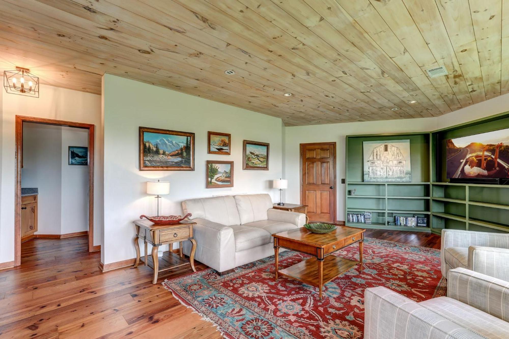 Falken Haus - Relax In Seclusion With Panoramic Lake Views Jasper Exteriér fotografie