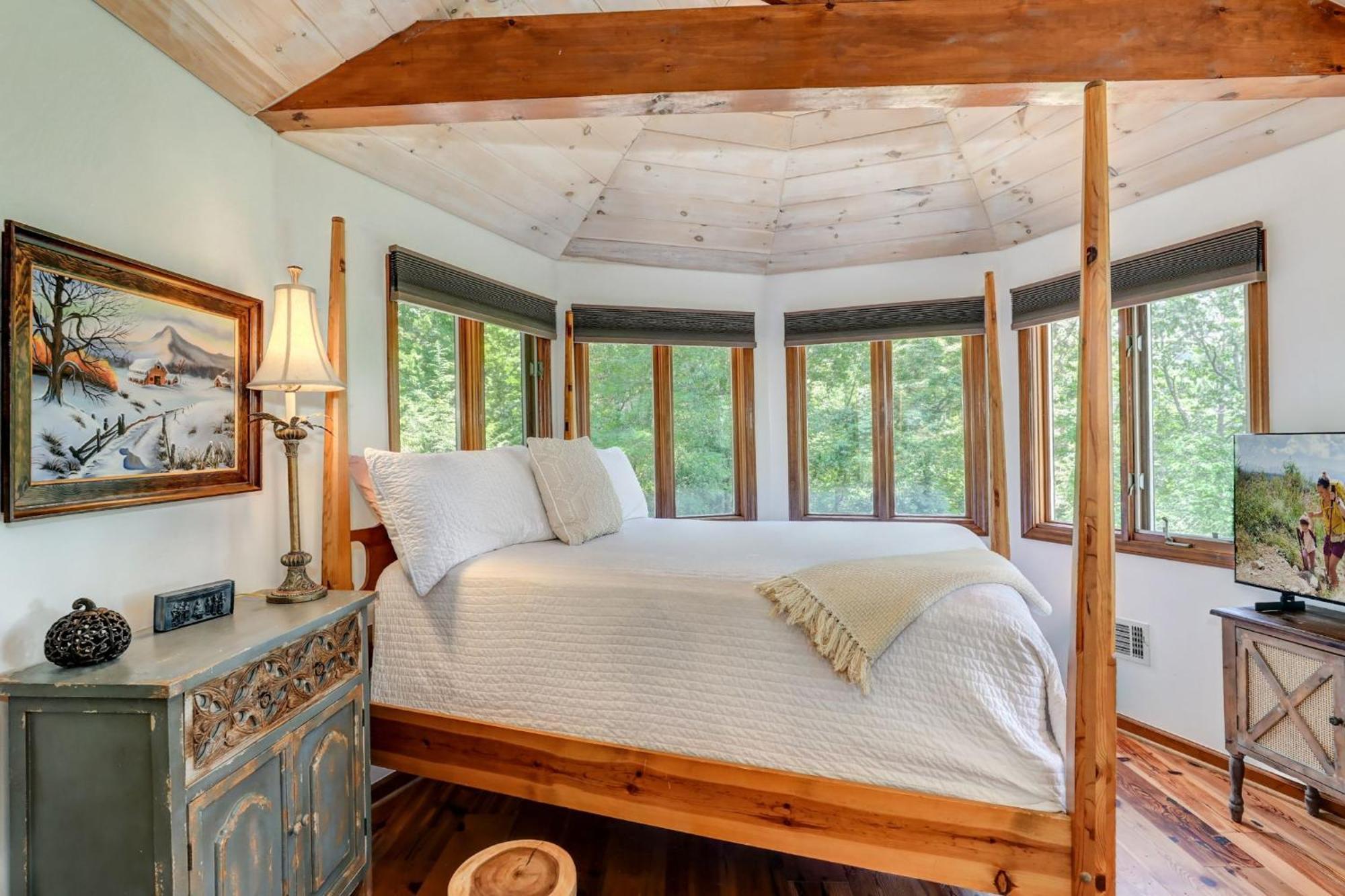 Falken Haus - Relax In Seclusion With Panoramic Lake Views Jasper Exteriér fotografie