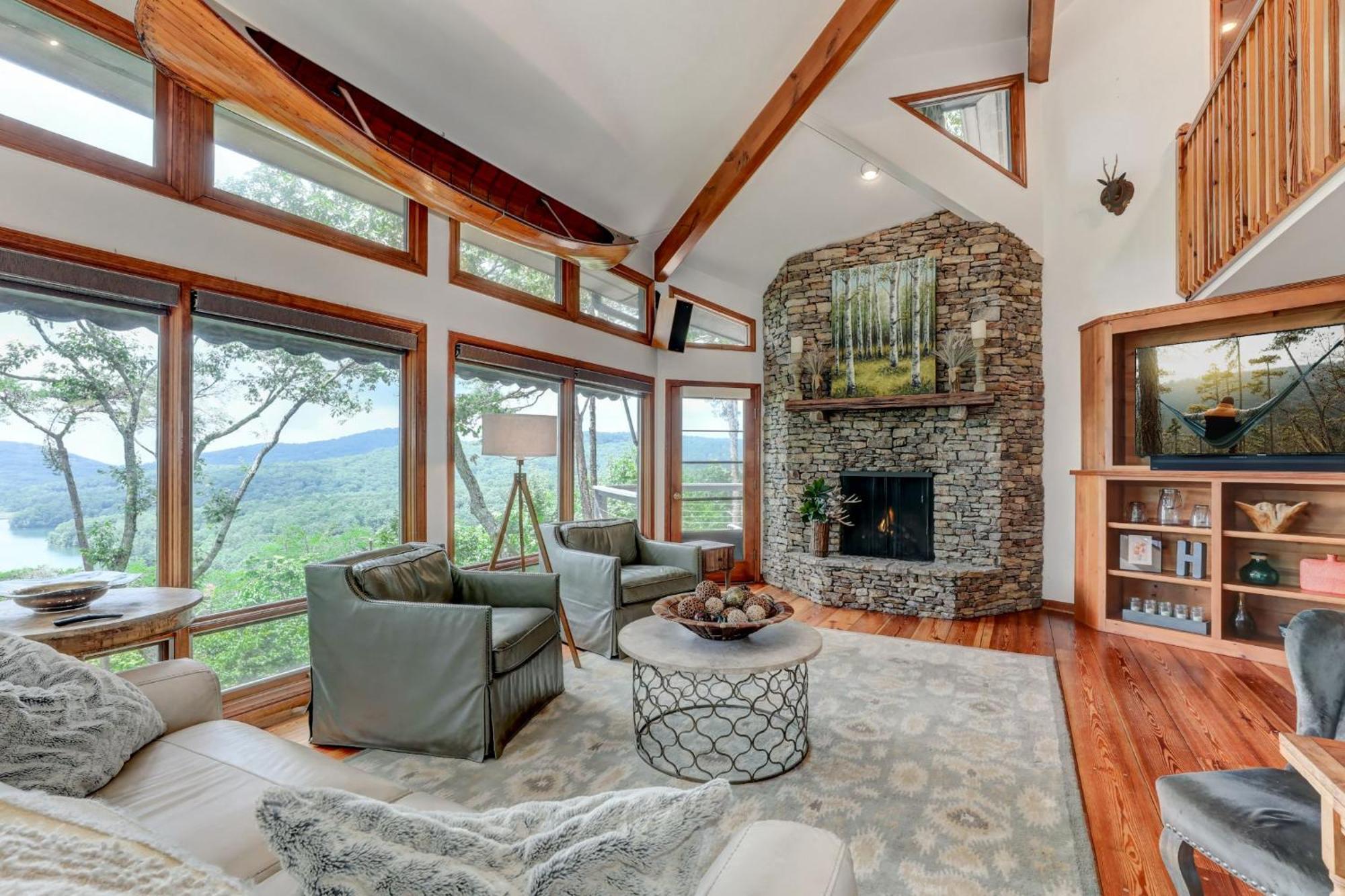 Falken Haus - Relax In Seclusion With Panoramic Lake Views Jasper Exteriér fotografie